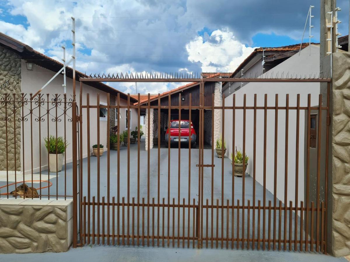 Casa Com Quarto E Suite São Miguel Arcanjo Exterior foto